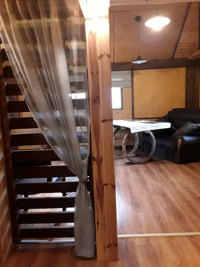 Alejas Namins Villa Jurgi Exterior foto